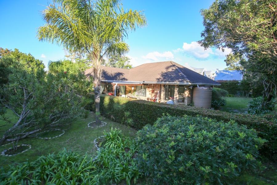 3 Bedroom Property for Sale in Lower Robberg Western Cape